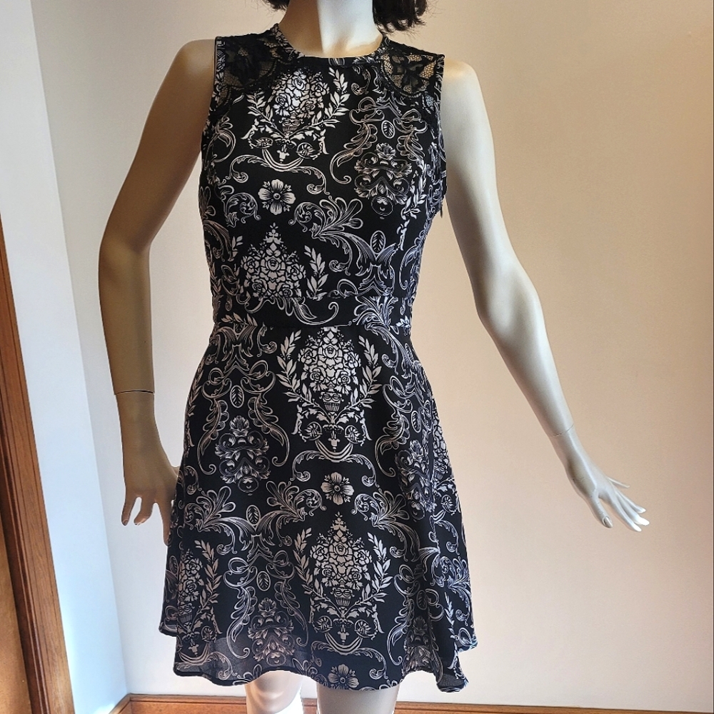 Black and White Dress with Lace Details, Size Small